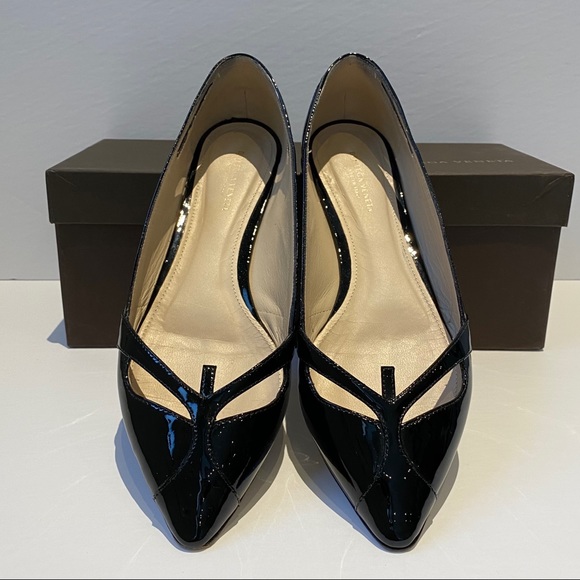 EUC Bottega Veneta pointed toe flats - Picture 2 of 10